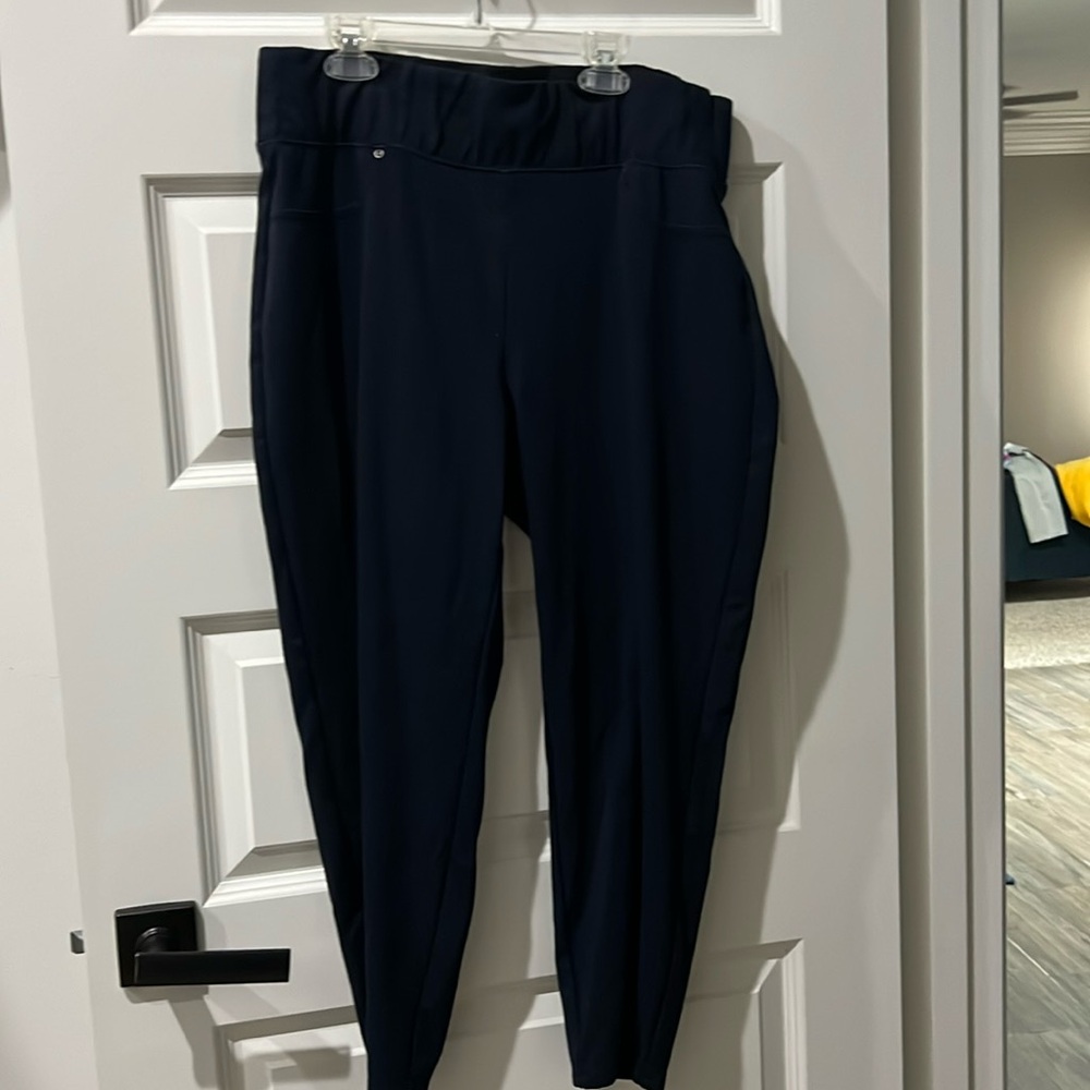 Maurice’s pants size XL